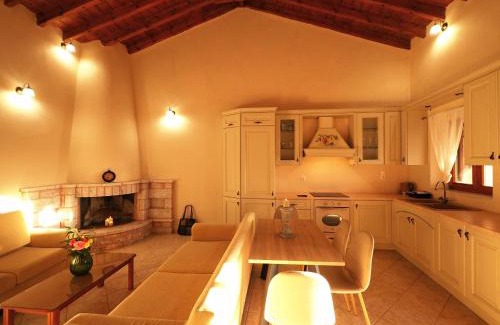 Omales Apartamento | Sophia Diros Challet - Areopoli