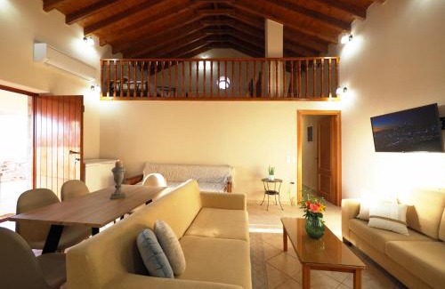 Omales Apartamento | Sophia Diros Challet - Areopoli