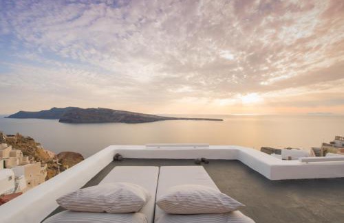 Oia Villa | Sophia Privilege