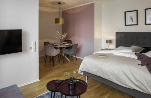 Podoli Apartamento | Sophisticated Condo in Nusle by Prague Days