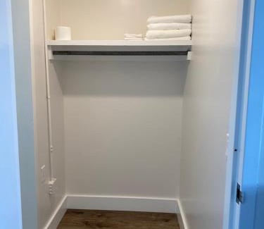 Gadsden Apartamento | Sophisticated studio apartment in Gadsden, AL