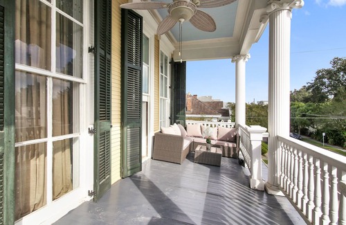 Esplanade Ridge Apartamento | Sophisticated Styled Apartment 20% Monthly Rates