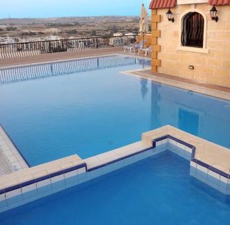 Qawra Hotel | Soreda Hotel