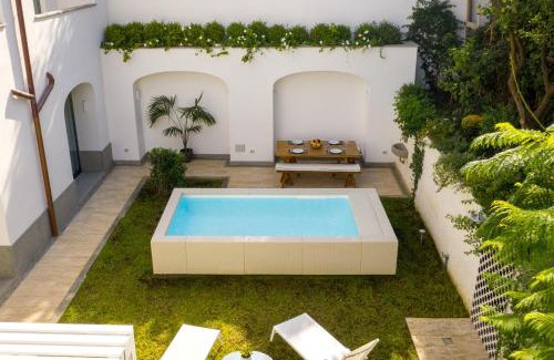 Sant'Agnello Apartamento | SorrentoVibes - Luxury Apartment with Garden and Pool