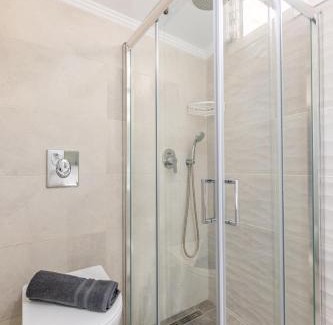 Neromilos Casa | Soso's Garden House with Pool