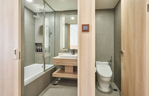 Ben Nghe Hotel | Sotetsu Grand Fresa Saigon