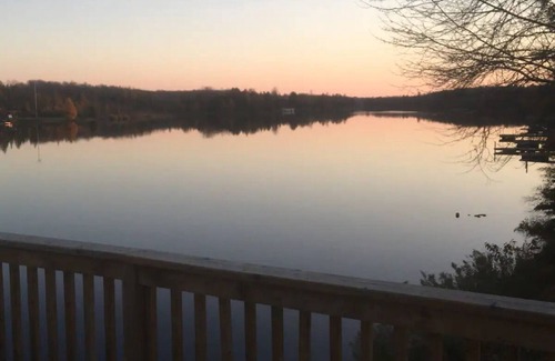Coboconk Casa | Sought-after 2-bedroom boathouse apartment right on the Gull Rivern