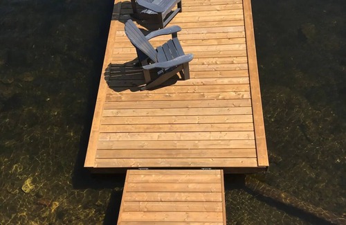 Coboconk Casa | Sought-after 2-bedroom boathouse apartment right on the Gull Rivern