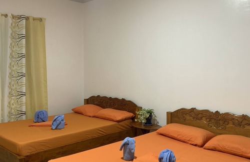 Badian Cama Y Desayuno | Soul Travellers Dagatan Castle