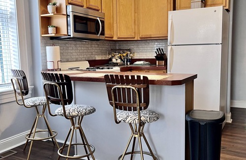 Soulard Apartamento | Soulard 1 Bedroom with In-Unit Washer Dryer - Long Term Welcome