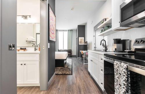 Macon Apartamento | Soulful Escape Otis & Gregg-Inspired Retreat