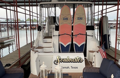 Eufaula Alquiler De Eote | “Soulmates” Meridian Yacht located on Lake Eufaula, OK