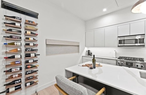 Arts District Casa | Soulshine Penthouse w/ Exclusive Resort Access!