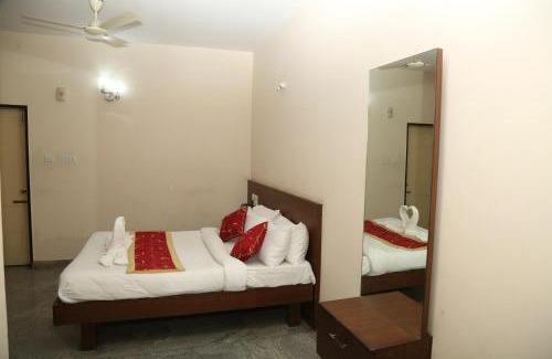Narasapura Hotel | Soundarya Hotel