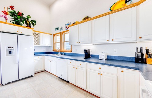 Brigands' Bay Casa | Soundfront Dog Friendly Home with Hot Tub, Game Room, and More!