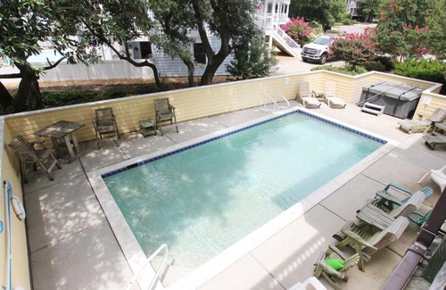 Corolla Light Casa | Soundfront, Private Pool, Hot Tub, Sound views! 519, Bay Breeze