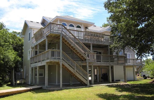 Corolla Light Casa | Soundfront, Sound View, Hot Tub, Community Amenities, 528, Celestial Haven