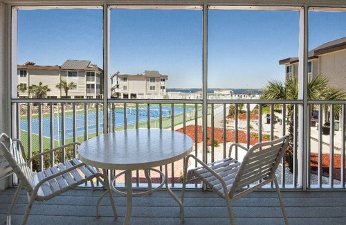 Pensacola Beach Condominio | Soundside Holiday Beach Resort