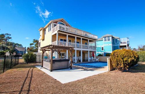 Corolla Light Casa | Soundside, Pool, Hot Tub! 524, How Sweet the Sound