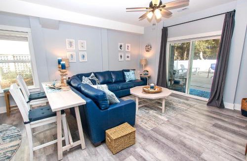 Corolla Light Casa | Soundside, Private Pool, Hot Tub, Comm Amenities! 580, A Wave From it All