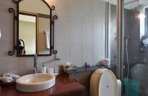Kurseong Hotel | Sourenee Tea Estate & Boutique Resort