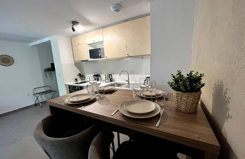 Velaux Apartamento | Sous les platanes