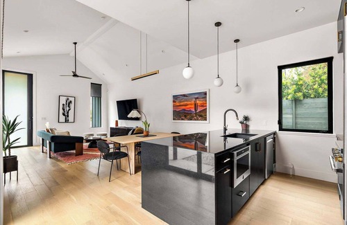 Bouldin Casa | South 1st St Hideaway | 2 Bedroom | DT ATX