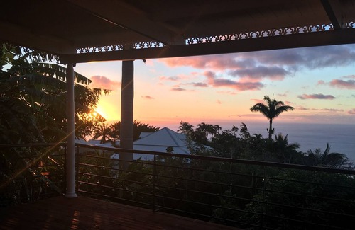 La Montagne Casa | Villa sudafricana, magnífica vista al mar, gran piscina en una exuberante vegetación