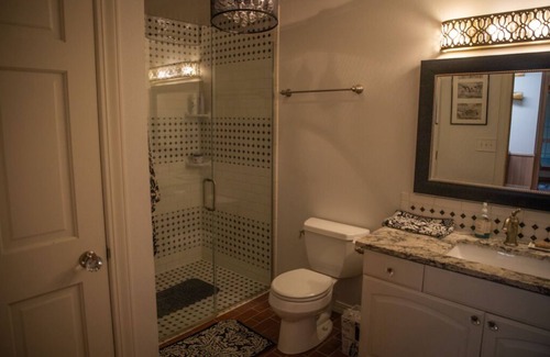 Rabbit Creek Apartamento | South Anchorage getaway with indoor gym!