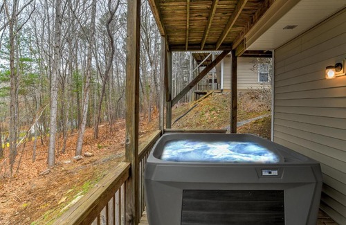 Royal Pines Casa | South Asheville Townhome 16 B