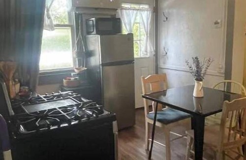 Harrison Casa | South Avenue Cottage