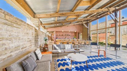 Cowes Casa | South Barn