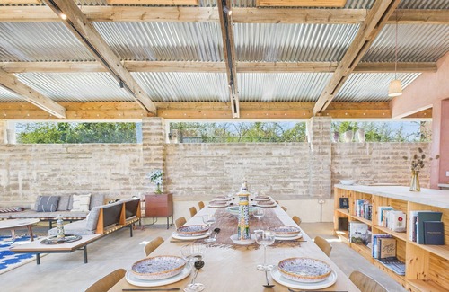 Cowes Chalet De Esquí | South Barns a spacious barn conversion near Cowes.