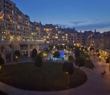 Varna Apartamento | South Bay Apartment - Varna