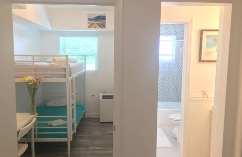 West Avenue Hotel | APARTAMENTO EN LA PLAYA DEL SUR DE LA PLAYA: JACUZZI / BBQ - ¡PASE A TODO!