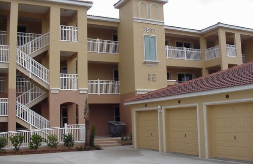 Flagler Beach Condominio | South Beach Ejecutivo Condo (gratuito a Internet y Larga Distancia)