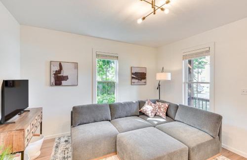 Near Northwest Casa | South Bend Stay Close to Notre Dame!