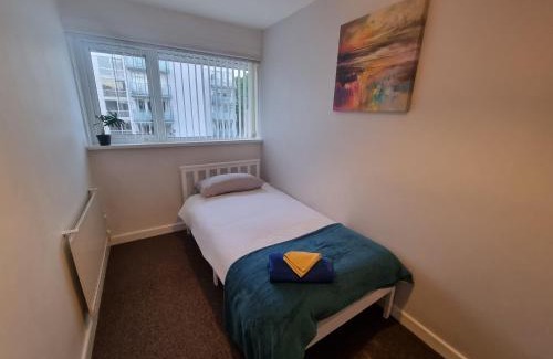 Shirley Casa | South Birmingham homestay - near HS2, Solihull, NEC & BHX