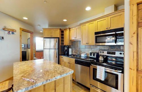Snow Pine Estates Apartamento | South Face B