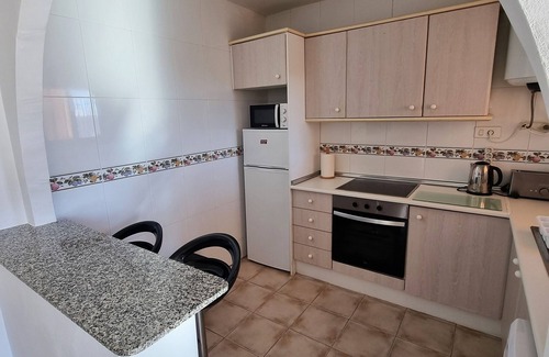 La Parata Apartamento | Apartamento orientado al sur, fantásticas vistas al mar, terraza, playa de 300m