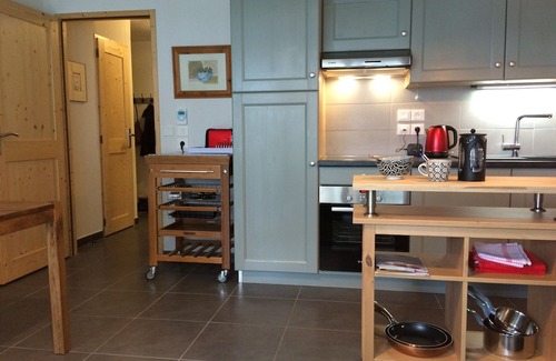 Samoens Apartamento | South-facing ground floor apartment in tranquil area near village centre
