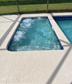 Crescent Lakes Casa | South Facing Pool with Lake View - Ideal for Families & Couples
