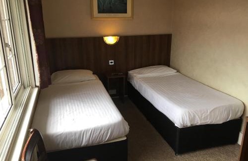 Welford Cama Y Desayuno | South Fork Guest House