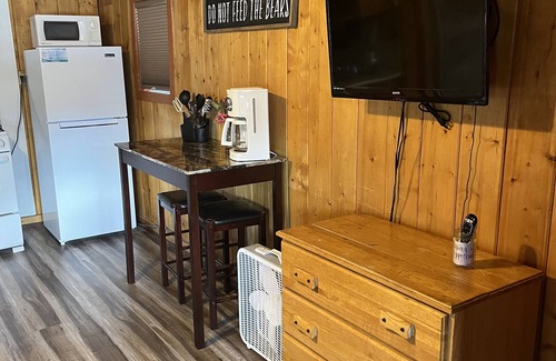 South Fork Cabina | South Fork Lodge & RV Park
