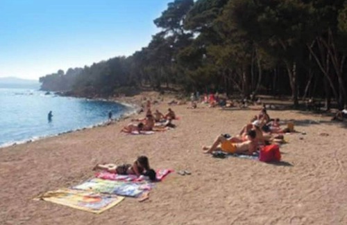 Saint-Mandrier-sur-Mer Apartamento | South garden villa near sea air conditioning/Wifi