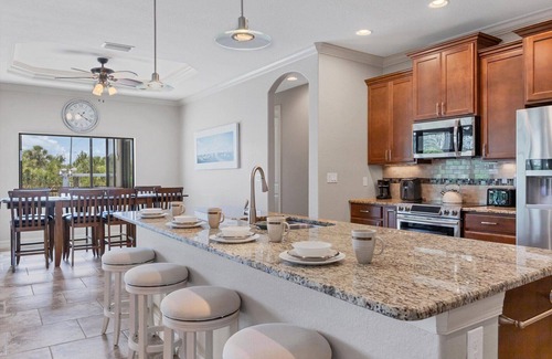 South Gulf Cove Casa | South Gulf Cove 3 Bedroom Canal Pool Home