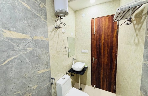 Green Park Hotel | South Inn – Green Park South Delhi
