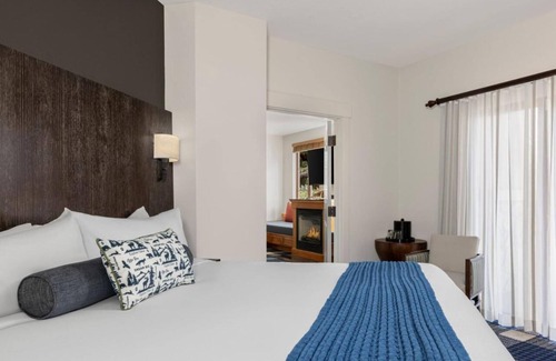 Lakeside Park Complejo | South Lake Tahoe Resort 2 Bedroom Villa Sleeps 8