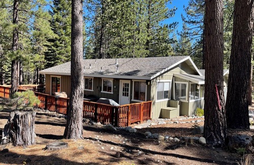 North Upper Truckee Casa | South Lake Tahoe, Tahoe Paradise, The Perfect Getaway Ubicación !!