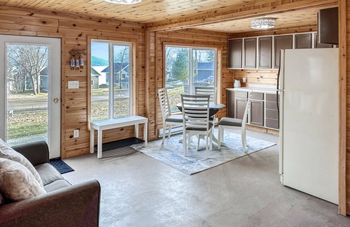 Pelican Rapids Cabina | South Lida Lake View with Dock, Excellent fishing, near Maplewood State Park